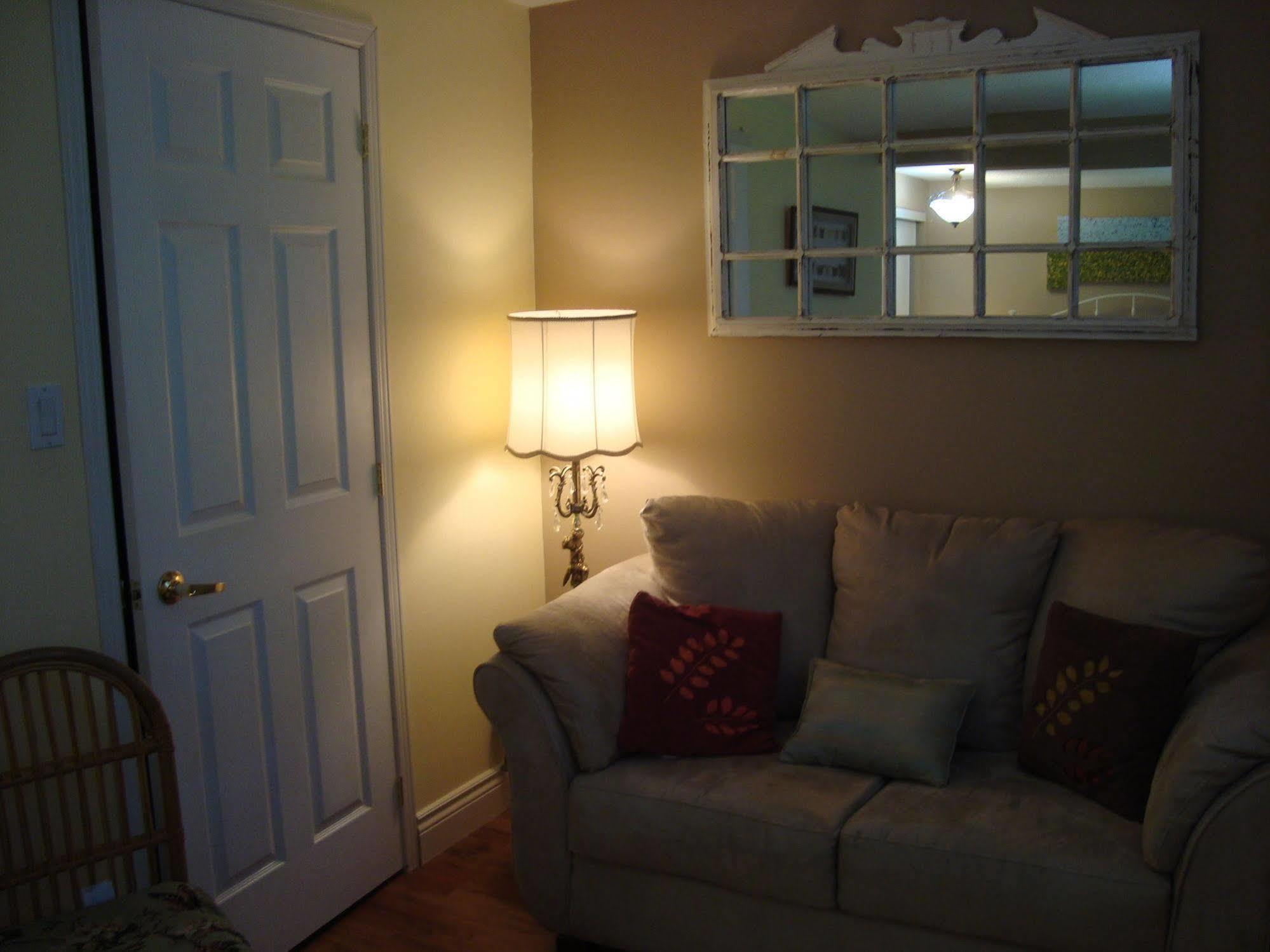 Paddington Place Bed & Breakfast Oshawa Zewnętrze zdjęcie